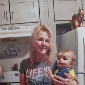 Meet your Posher, Tonya